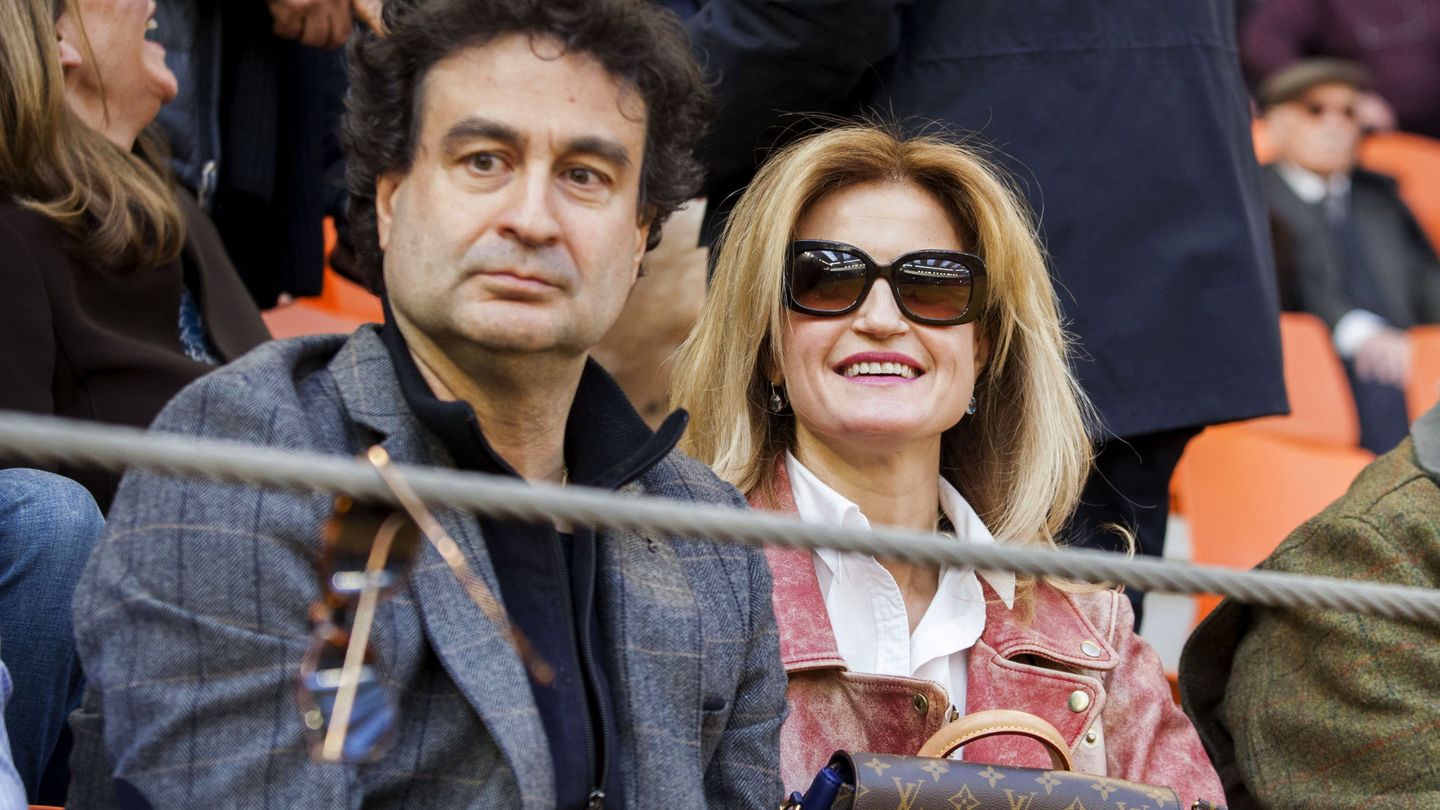 Pepe Rodríguez y su esposa, Mariví Jaro, en un evento taurino. (EFE/Héctor Martín)