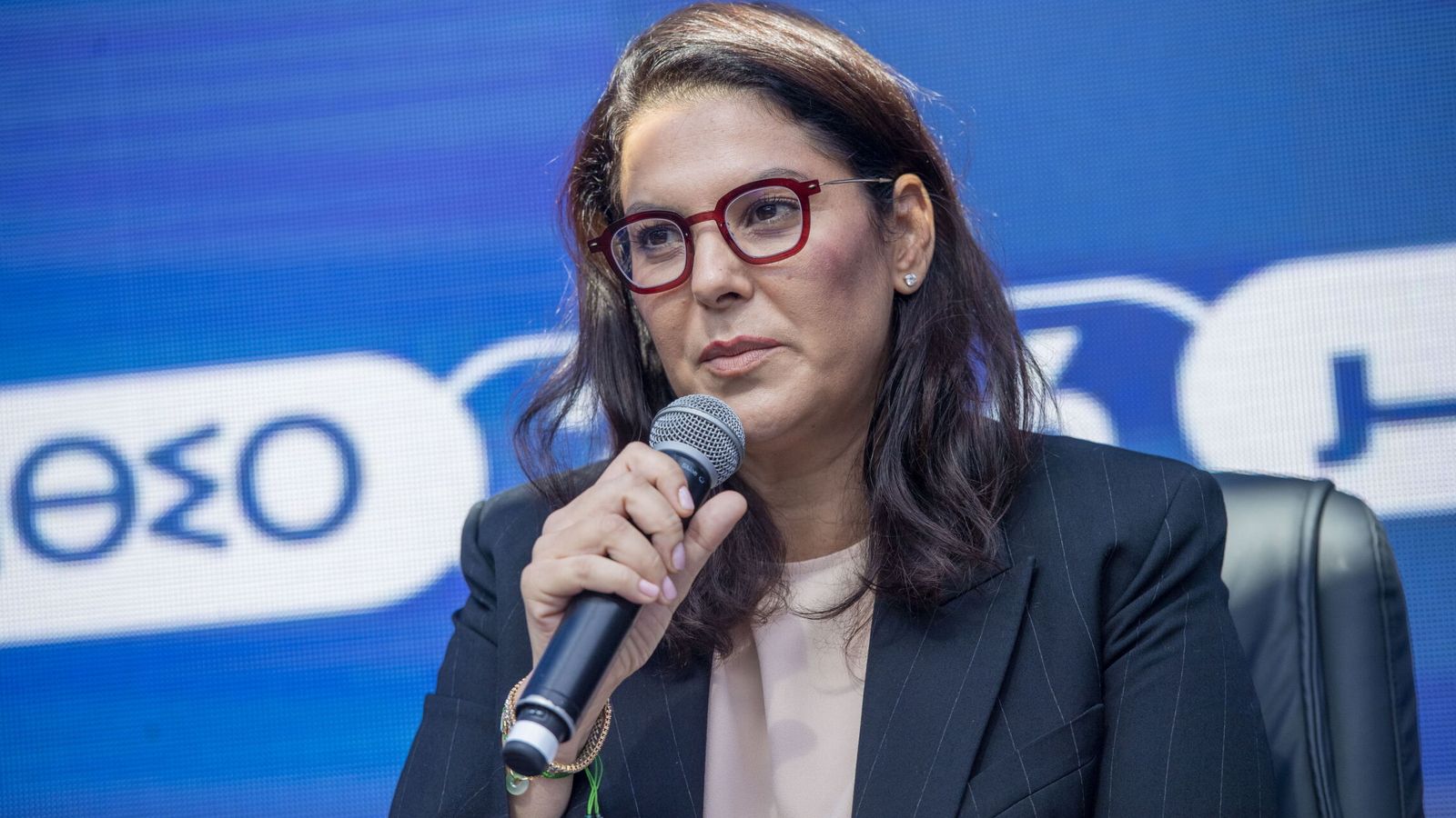 Mohamed VI encarga por primera vez a una mujer formar Gobierno: Fatima Mansouri