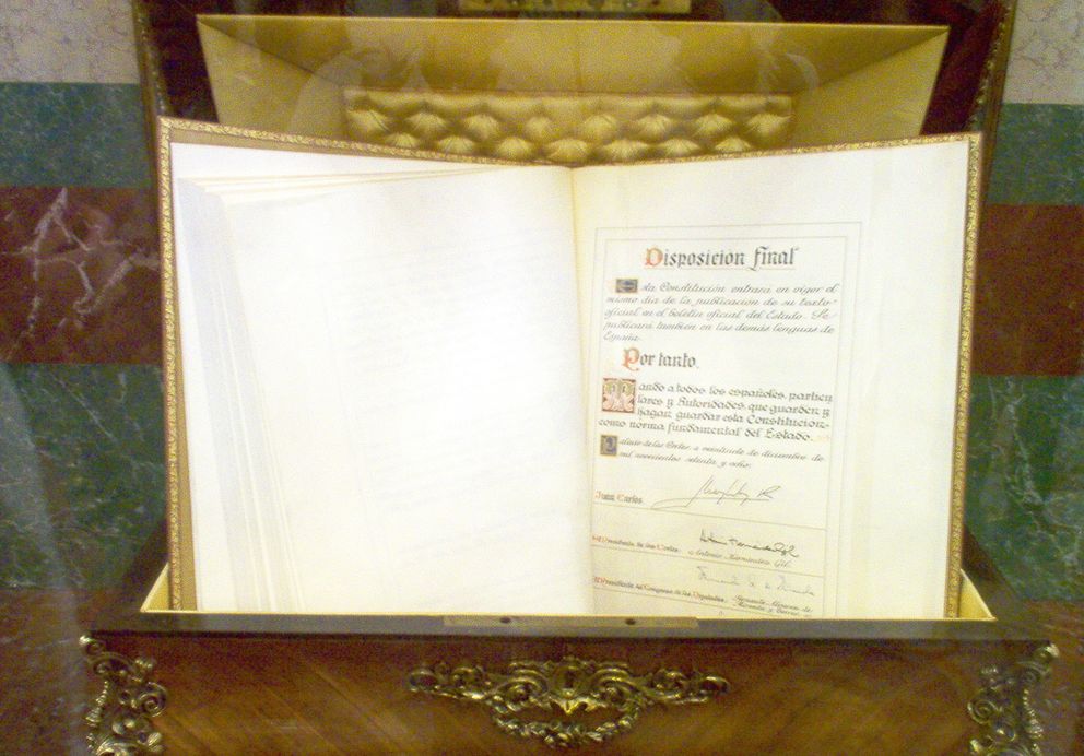 Ejemplar de la Constitución conservado en el Congreso de los Diputados.