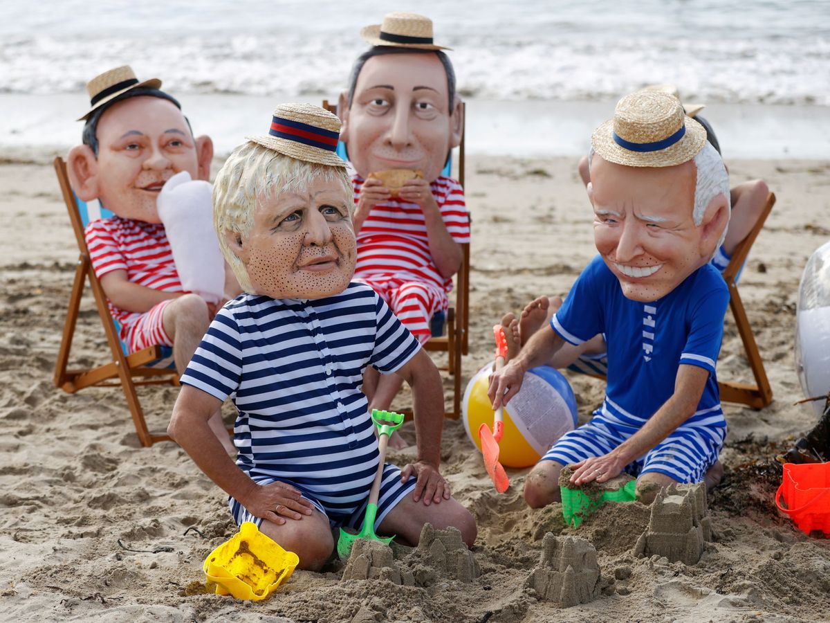 Foto: Una protesta del G7 este junio. El primero a la derecha, Boris Johnson. (Reuters)