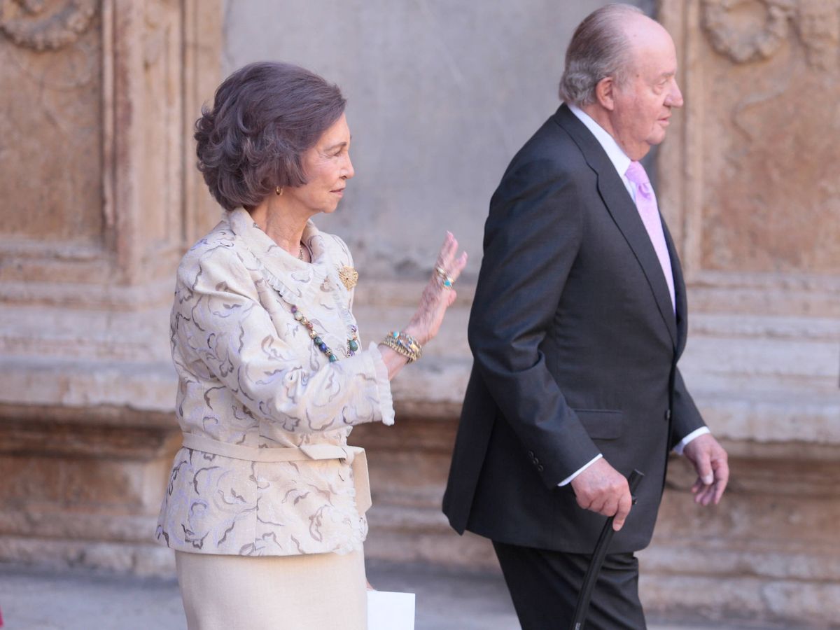 Foto: La reina Sofía y el rey Juan Carlos, en Mallorca. (Reuters)