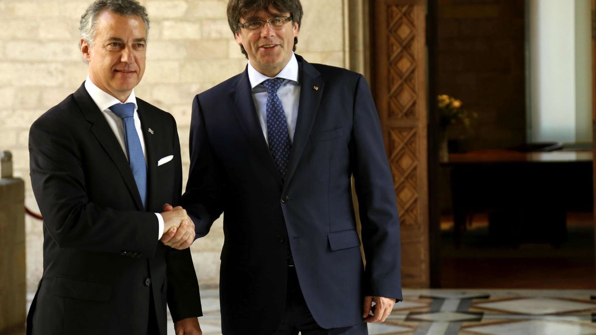 Urkullu y Puigdemont se reúnen y advierten a Rajoy: "La legalidad no es inmutable"