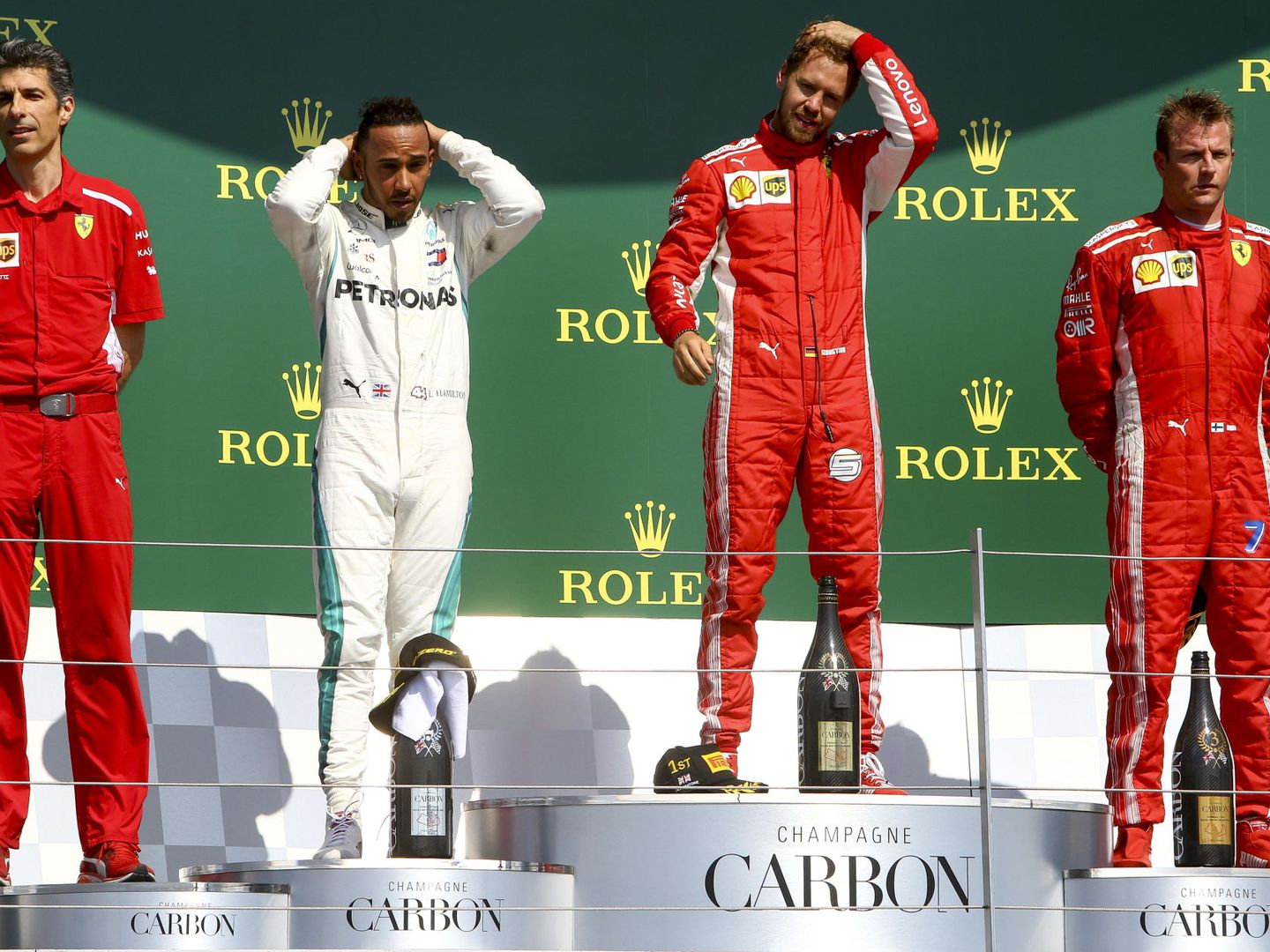 Ferrari manda en el podio de Silverstone. (EFE)