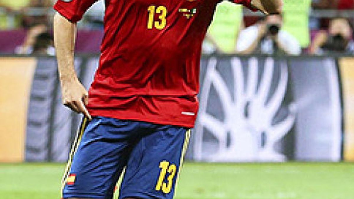 Juan Mata, de ser un fijo en el banquillo español a rubricar la goleada de la gran final