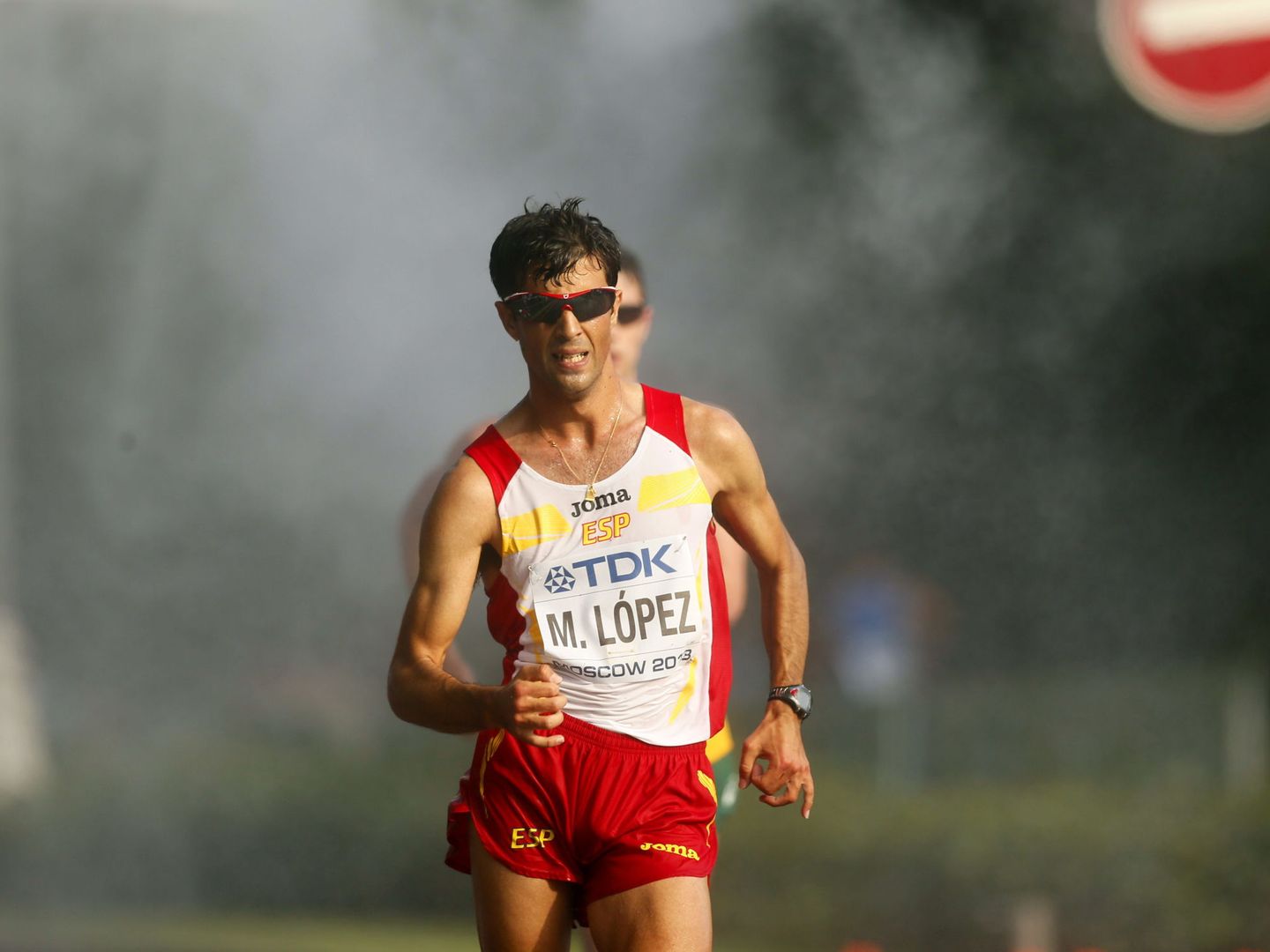 Miguel Ángel López durante los 20 km marcha de los Campeonatos del Mundo de Moscú 2013. (EFE)