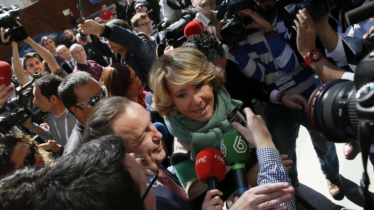 Aguirre defiende la dimisión de Moreno ante cargos del PP tras el batacazo electoral