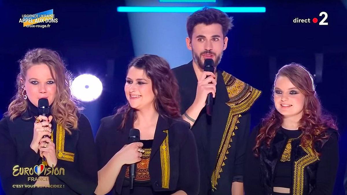 Francia lleva a Eurovisión 2022 a sus particulares Tanxugueiras