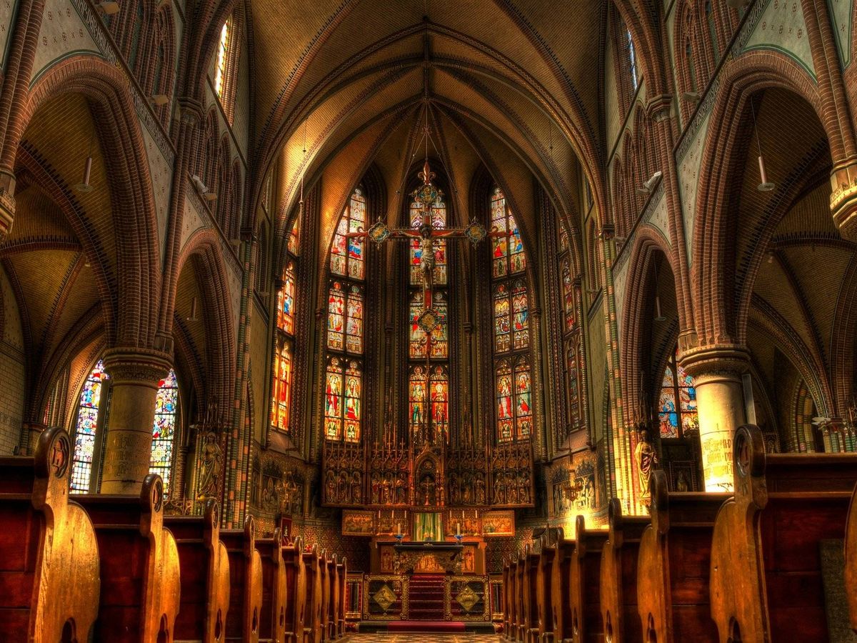 Foto: Interior de una iglesia (Pixabay)