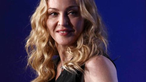 Madonna se tatúa por primera vez con seis iniciales con mucho significado