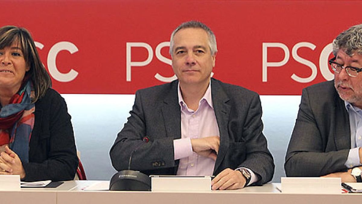 El PSC sacrifica hasta su relación con el PSOE para reforzar a Pere Navarro