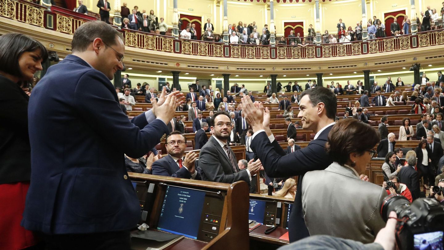 Pedro Sánchez en su segunda votación para tratar de ser investido presidente. (EFE)