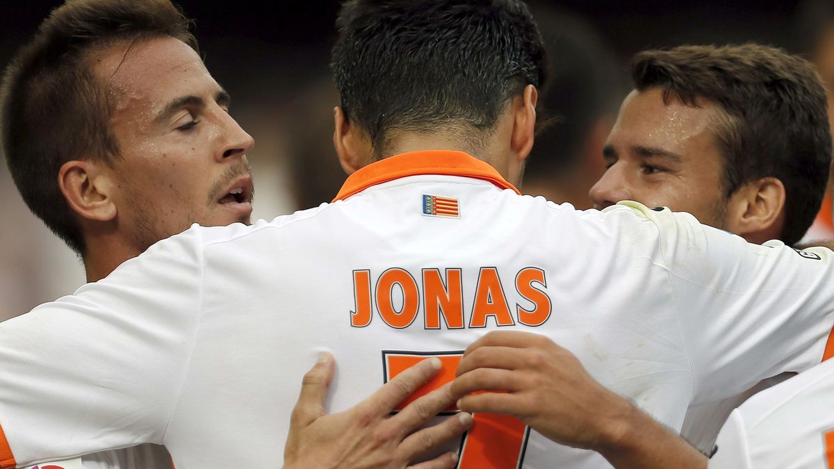 El Rayo Vallecano perdona a un Valencia al que Jonas volvió a dar los tres puntos
