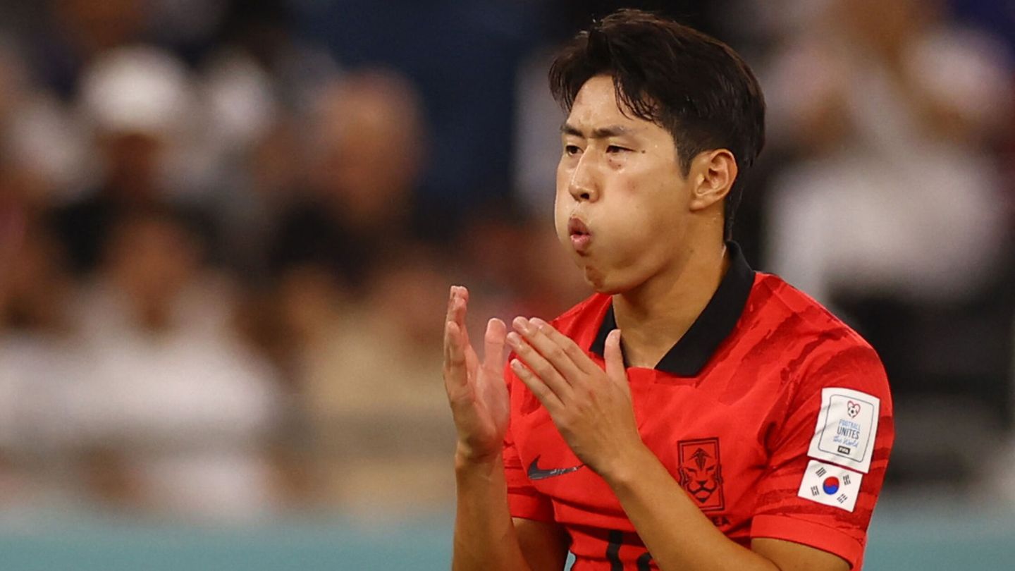 Kang-in Lee reacciona a una ocasión fallada. (Reuters/Kai Pfaffenbach)