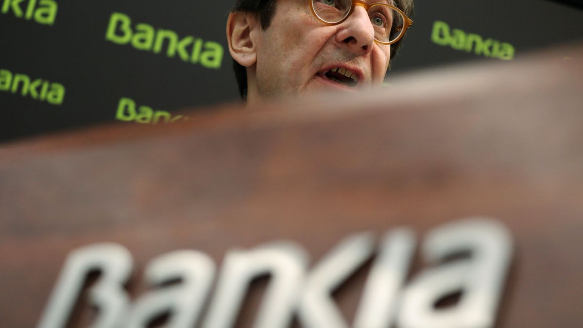 El vacío de Guindos deja en el limbo el calendario de desinversión de Bankia