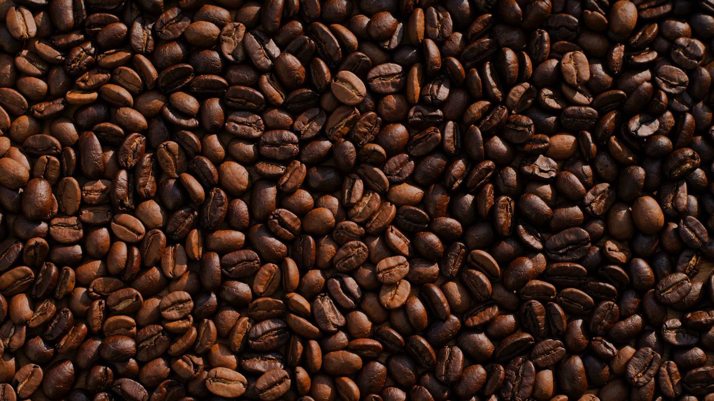 Los granos de café contienen un excelente agente exfoliante. (Unsplash)