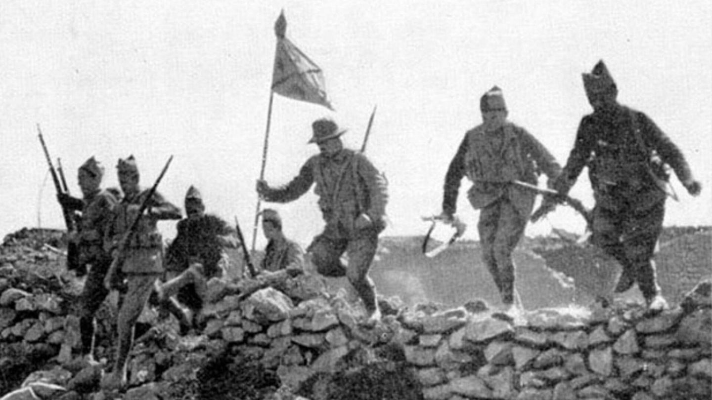 Soldados españoles de la Legión de infantería durante la contienda del Rif. (Wikipedia)
