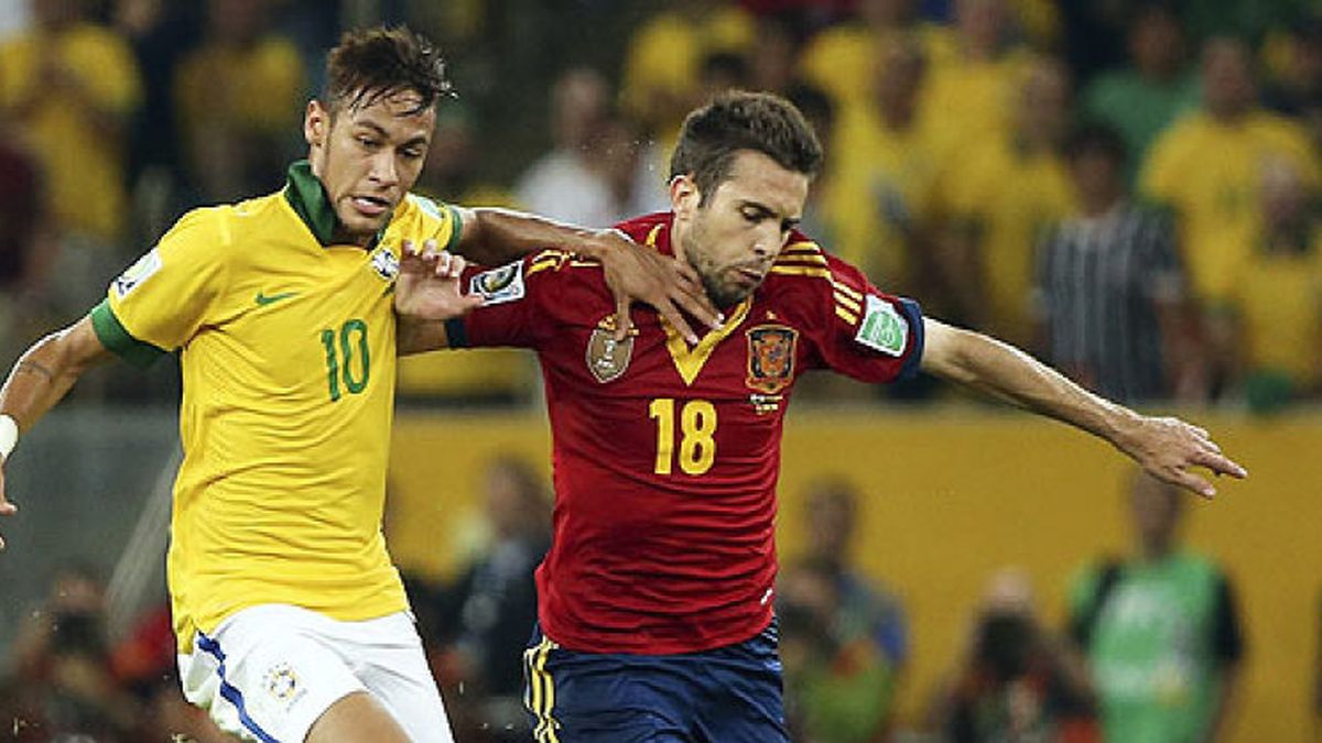 Neymar y Jordi Alba se operan para evitar lesiones, no para ganar masa muscular