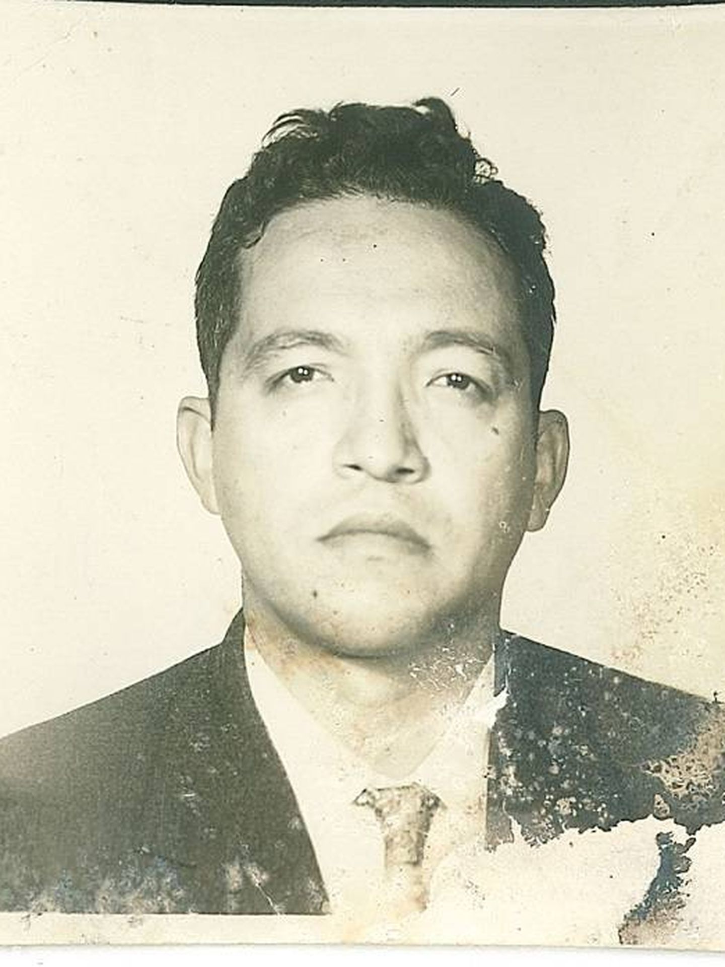 Foto de pasaporte de Jesús Aguayo Zaragoza.