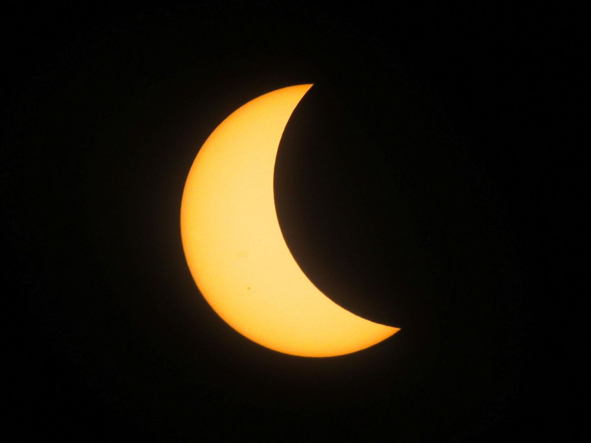 Foto: Estas son las impactantes imágenes del eclipse solar total. (Reuters/Henry Romero)