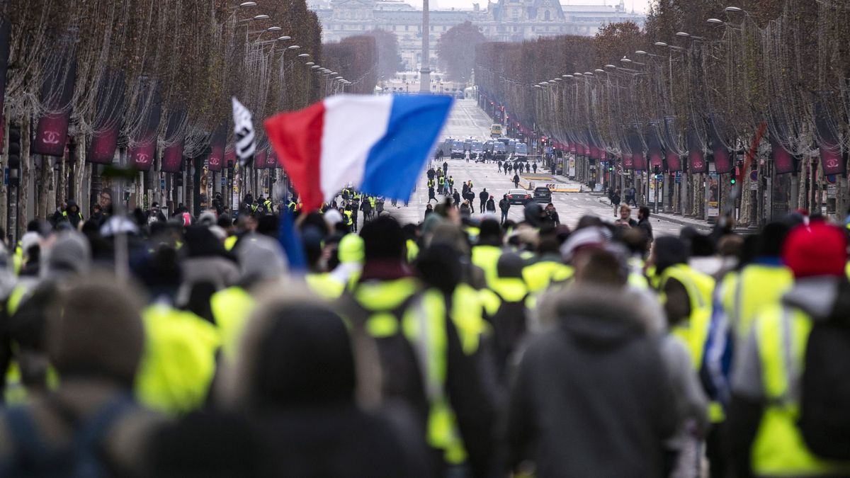 Tras Italia, la próxima alianza entre izquierda y derecha extremas puede ocurrir en Francia