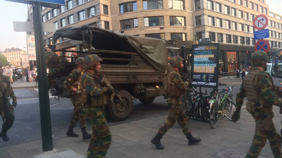 La bomba que detonó el terrorista de Bruselas llevaba "clavos y botellas de gas"