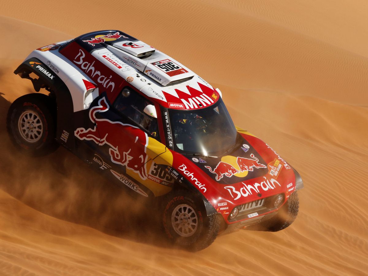 Foto: Carlos Sainz, durante una etapa de esta edición del Rally Dakar. (Reuters)