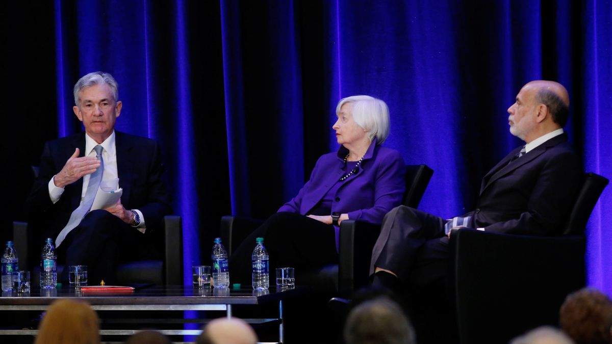 Bernanke y Yellen: La Fed "podría tener que comprar bonos corporativos" ante el Covid