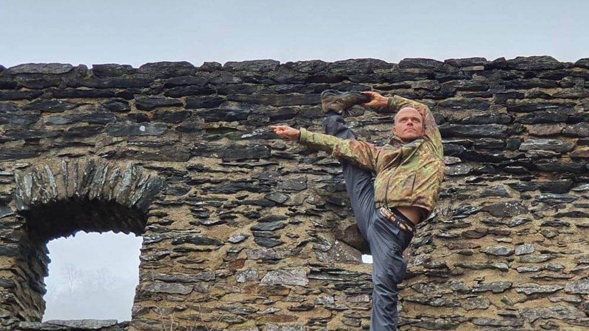 El profesor ruso de yoga que ha librado a un pueblo de Huesca de la despoblación