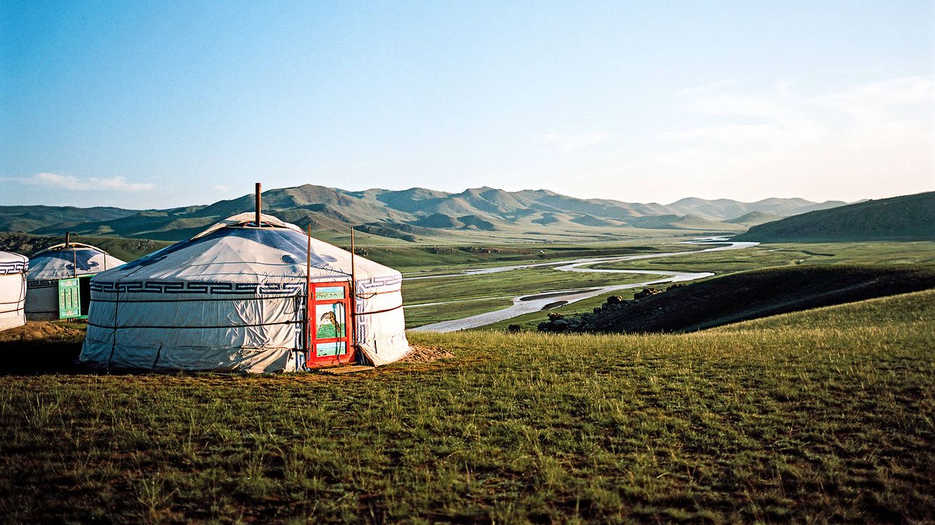 El campamento de tiendas del Gengis Khan Polo Club, donde en verano se ofrecen cursos para niños. (Aline Coquelle)