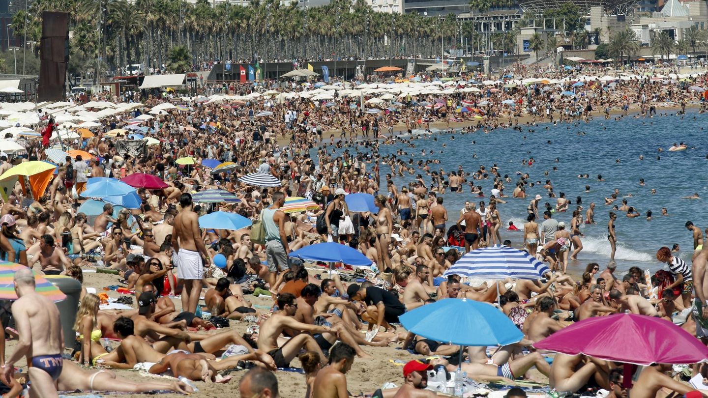 La subida del nivel del mar y de las temperaturas pueden reducir el atractivo turístico español. Foto: Reuters