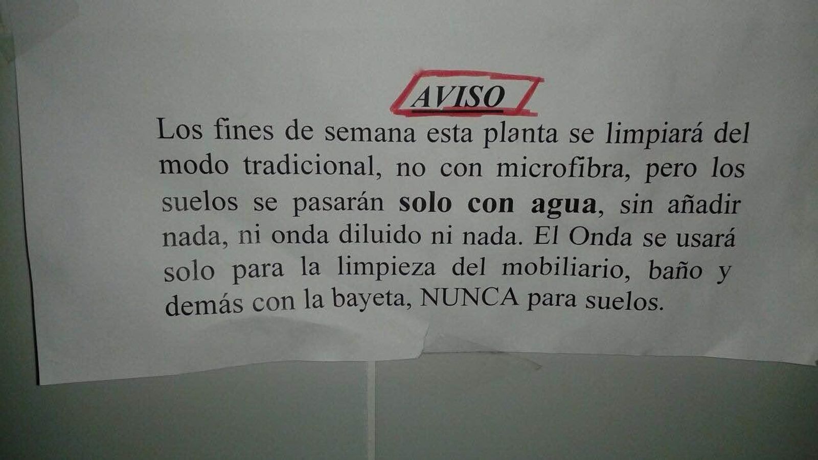Foto: Comunicado de la jefa de servicio de limpieza del Hospital de León ('El Confidencial')