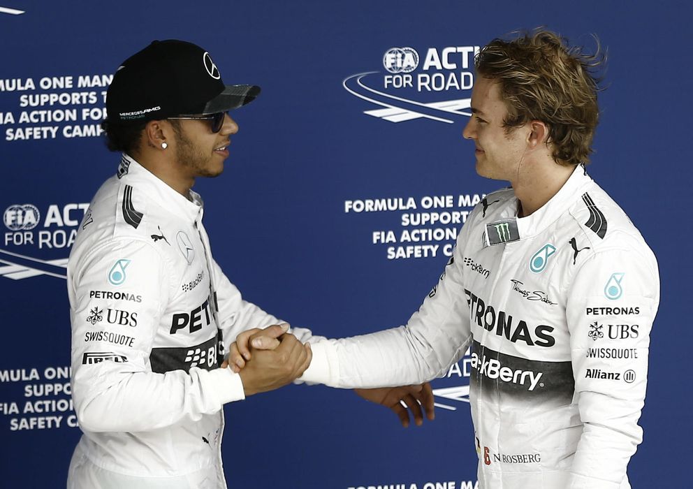 Foto: Lewis Hamilton y Nico Rosberg, este sábado en el José Carlos Pace.