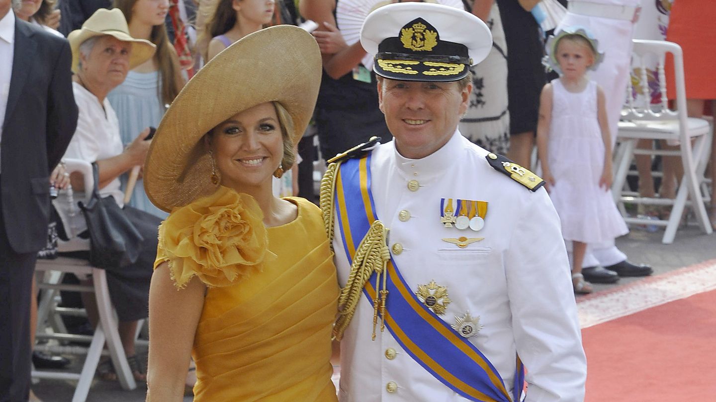 Los reyes de Holanda en la boda de Mónaco (Gtres)