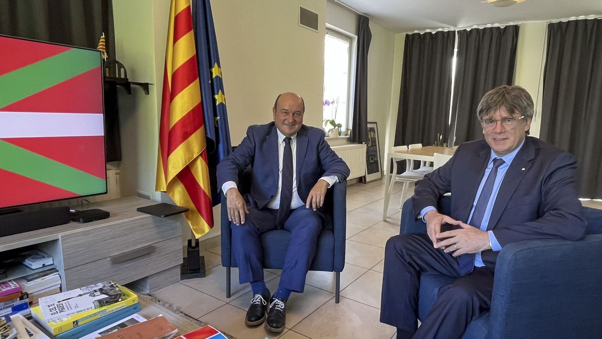 PNV y Puigdemont se ofrecen como socios clave de Sánchez frente a ERC y Bildu