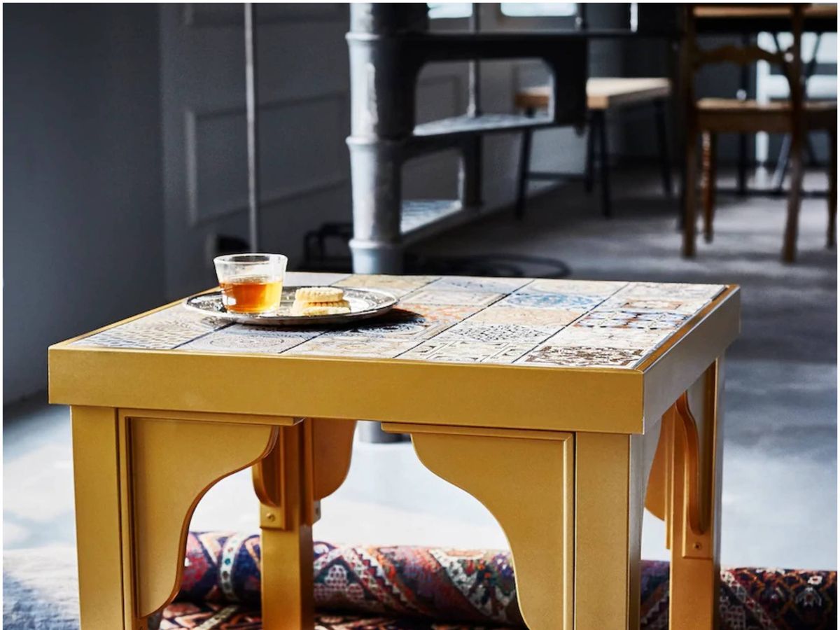 Foto: Trucos de Ikea para renovar una mesa que ya no te gusta. (Cortesía)