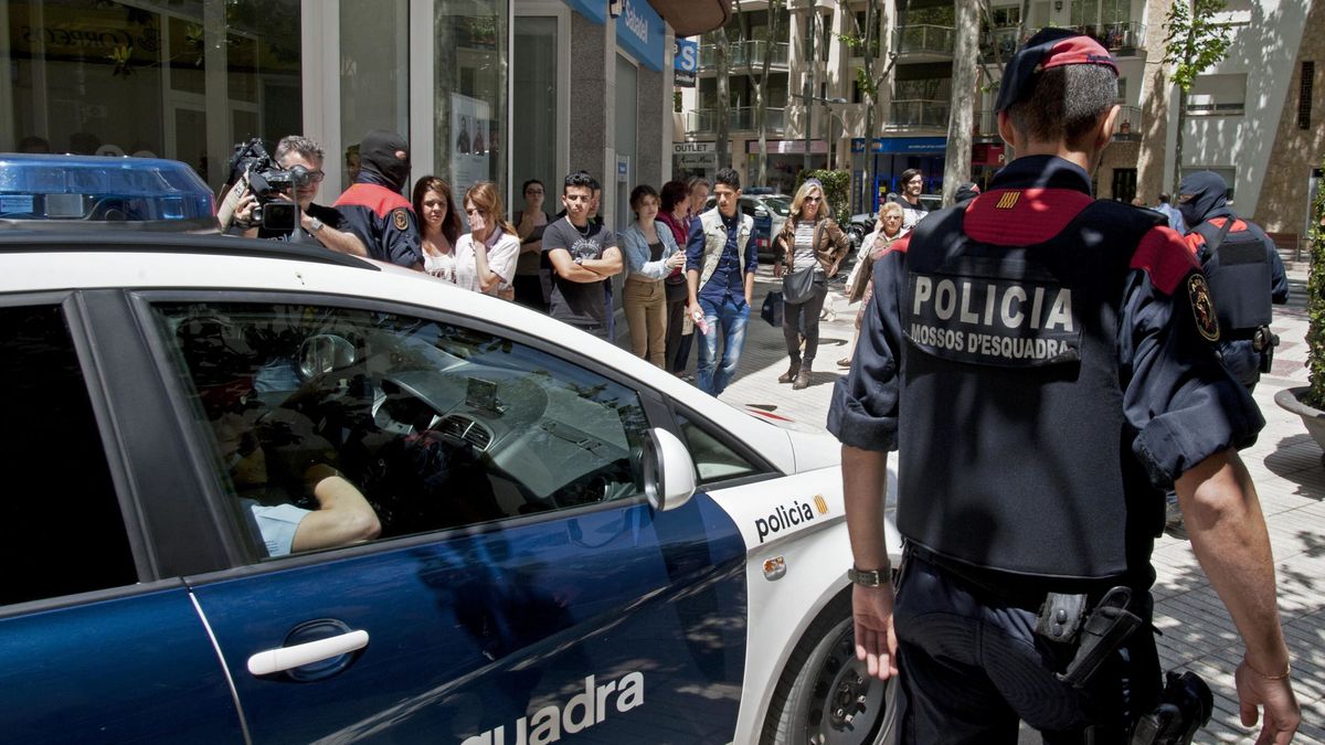 Robo en una tienda de lujo de Barcelona: empotran el coche y huyen sin ser vistos