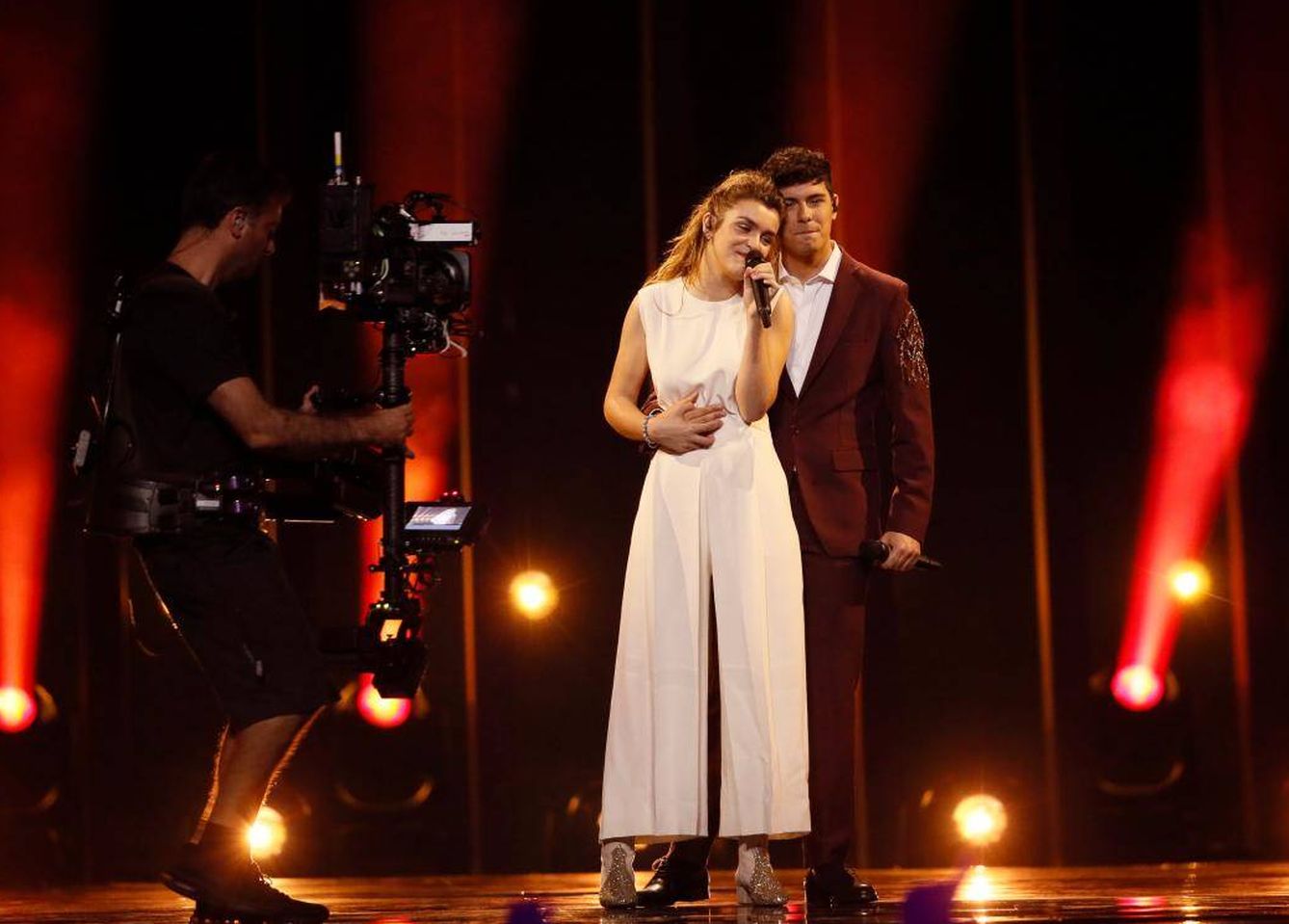 Amaia y Alfred, en un momento de su ensayo en el Altice Arena de Lisboa. (Eurovision.tv)