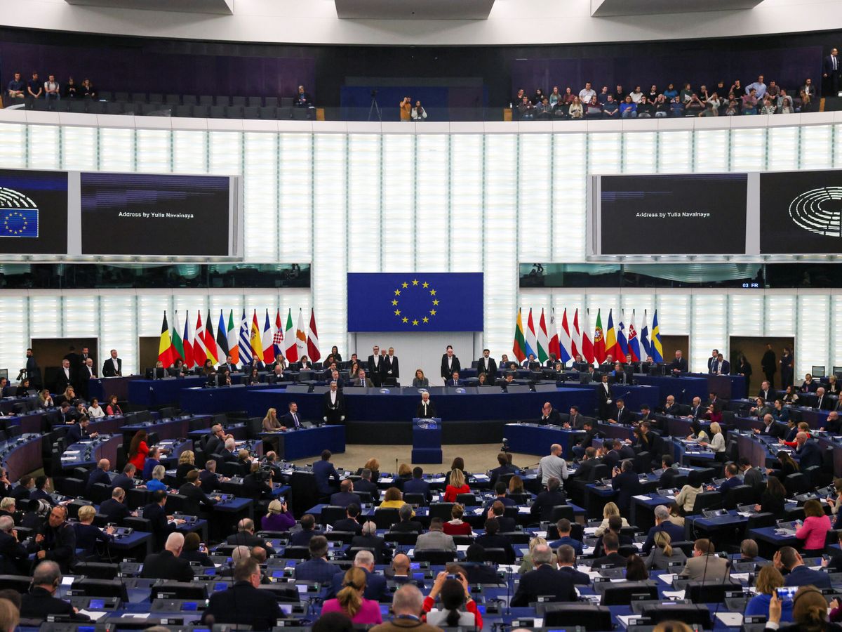 Foto: Sesión del Parlamento Europeo, el 28 de febrero. (REUTERS / Johanna Geron)