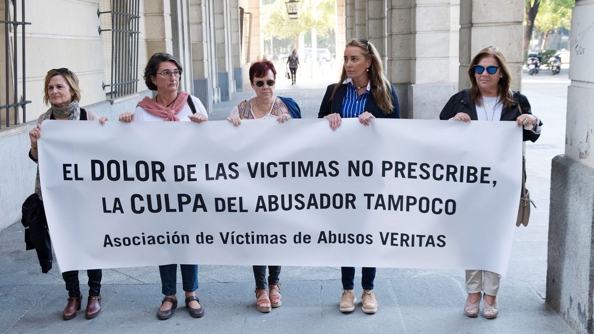 Las víctimas del psiquiatra Javier Criado piden que el delito de abuso no prescriba
