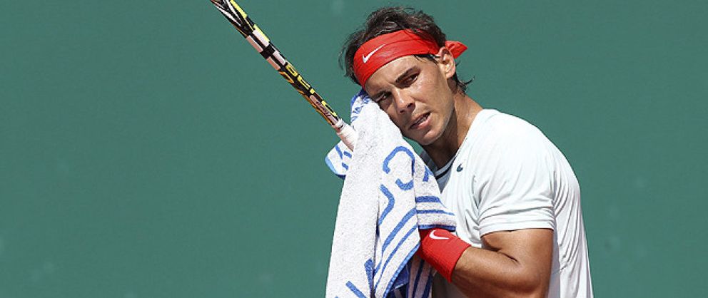 Foto: Nadal sufre lo indecible ante Dimitrov para conseguir el pase a las semifinales de Montecarlo