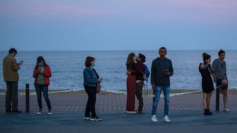 España contra los solteros: la sociedad aún está pensada para la vida en pareja