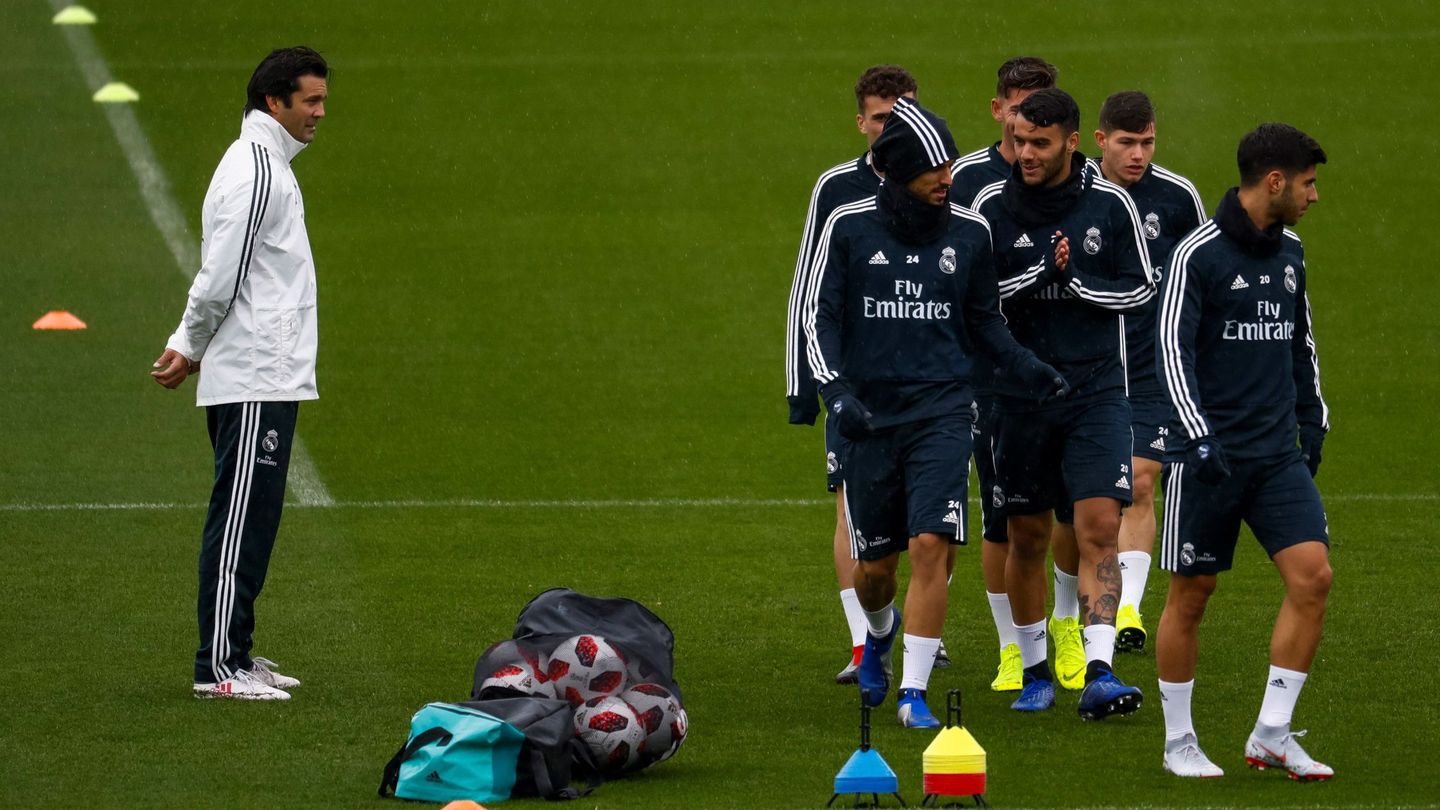 Solari, en su primer entrenamiento como técnico provisional del Real Madrid. (EFE)