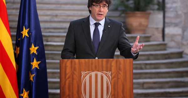 Foto: Fotografia facilitada por la Generalitat de Cataluña del presidente cesado, Carles Puigdemont. (EFE)