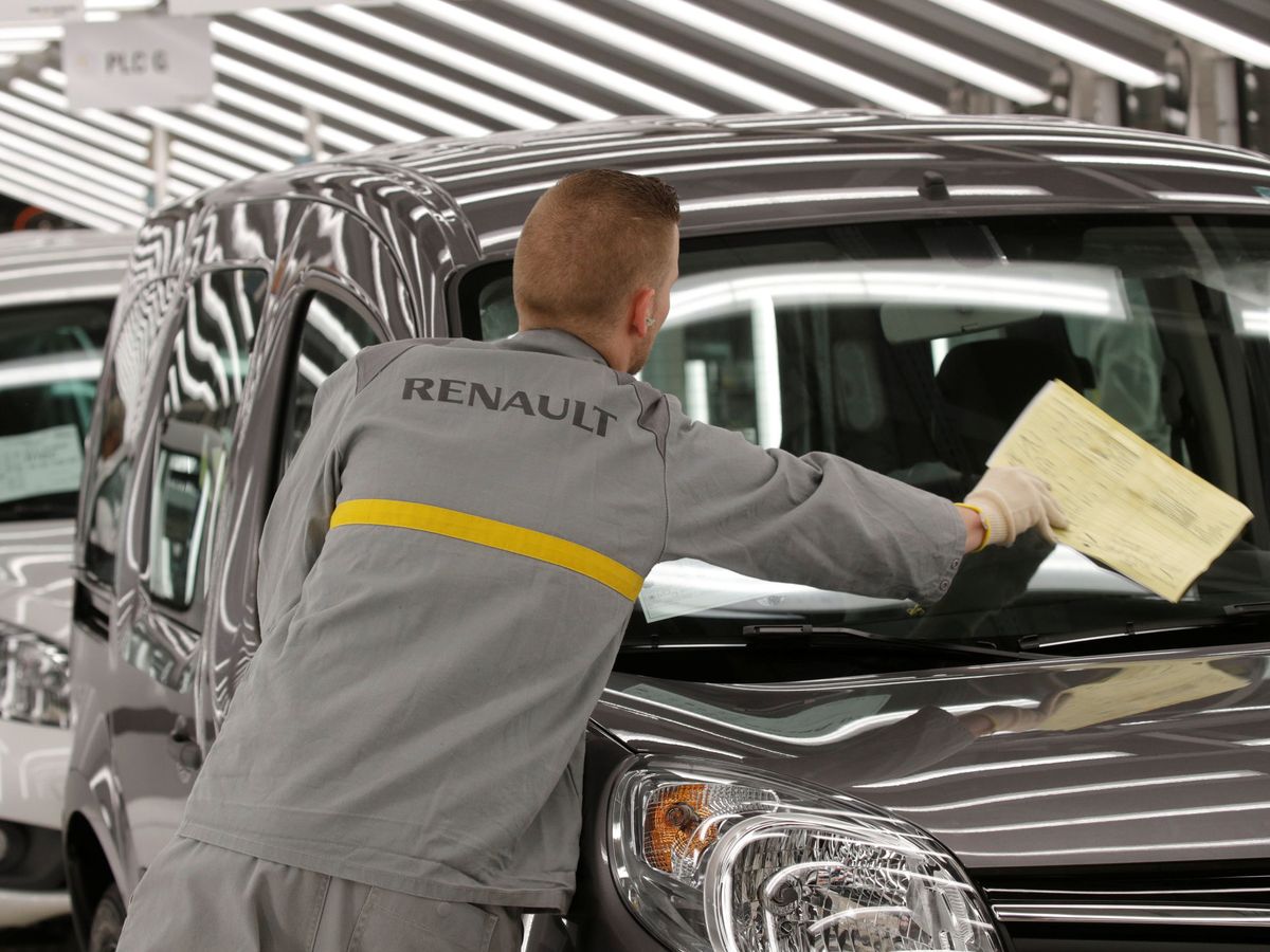 Foto: Imagen de archivo del interior de la planta de Renault en Maubeuge. (Reuters)