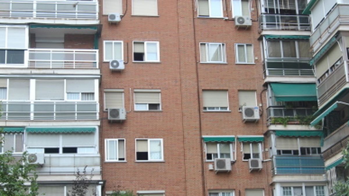 El Gobierno estudia retirar el 'hachazo' fiscal a la venta de pisos antiguos