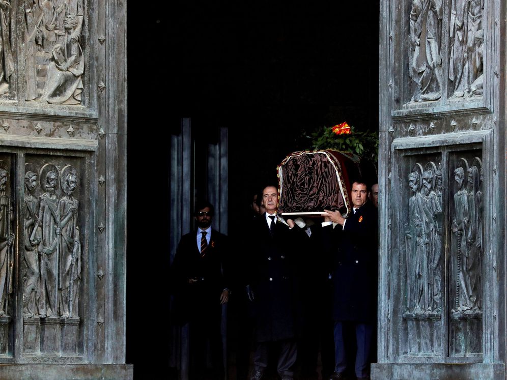 Foto: Exhumación de Franco. (Reuters)