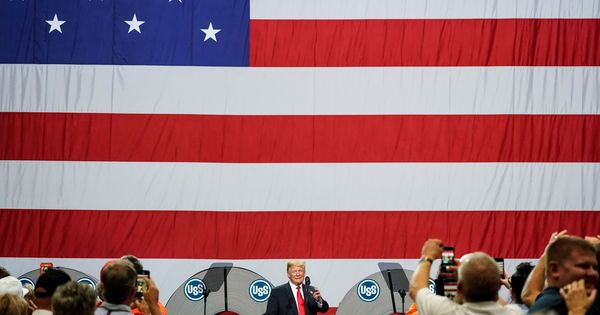Foto: El presidente Donald Trump en un congreso sobre comercio en Illinois (EEUU). (Reuters)