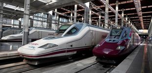 Post de Suspendidos los trenes AVE entre Madrid y Barcelona por el robo de material ferroviario