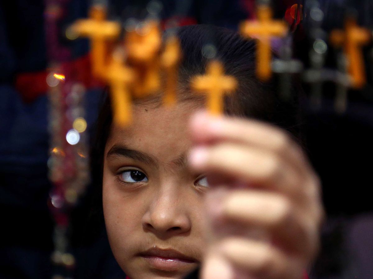 Foto: Imagen de archivo de una niña en la ciudad pakistání de Karachi. (EFE)
