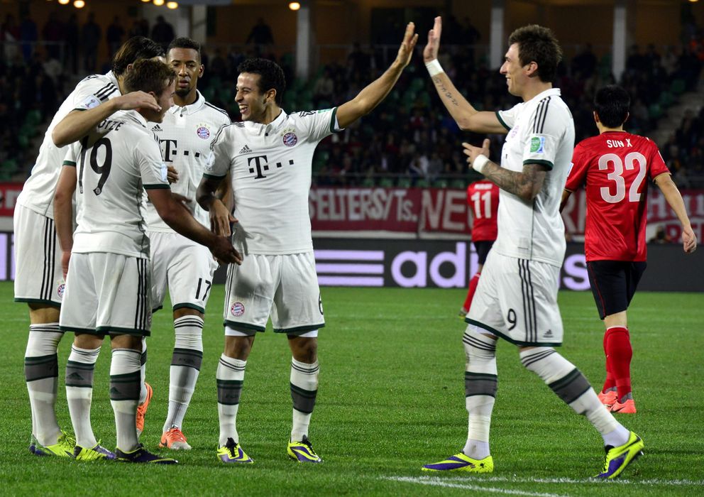 Foto: Los jugadores del Bayern celebran la victoria en la semifinal (Efe).